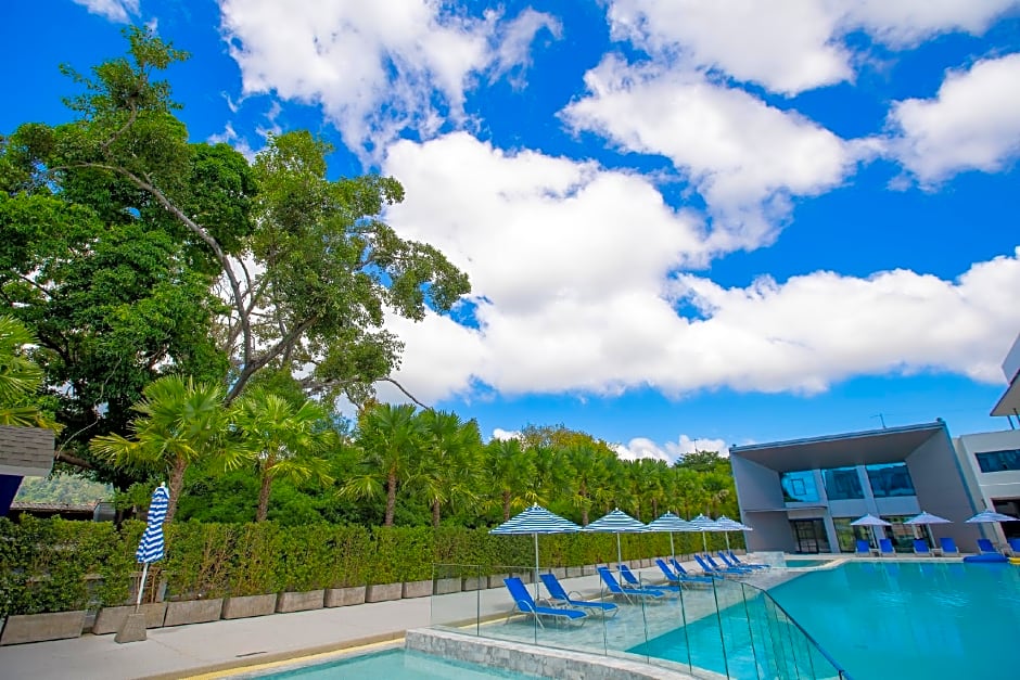 Seabed Grand Hotel Phuket - SHA Extra Plus