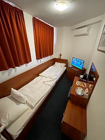 Small Twin Room