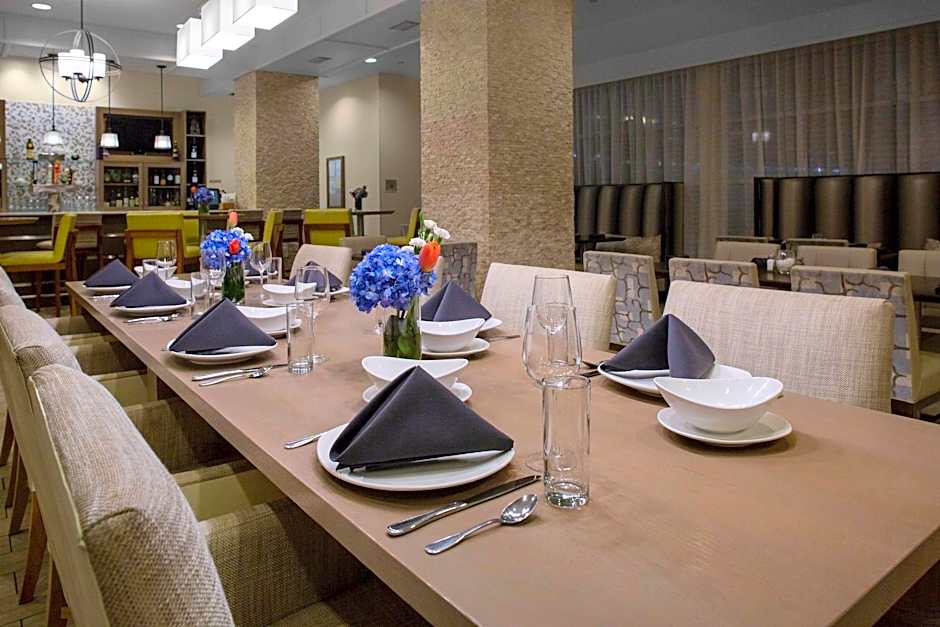 DoubleTree by Hilton Hotel Biloxi