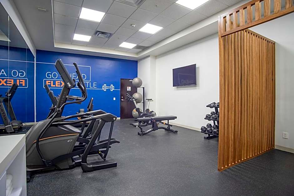 Holiday Inn Express Guadalajara Iteso By IHG