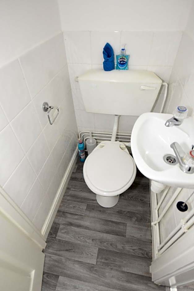 Townhouse @ 32 Penkhull New Road Stoke