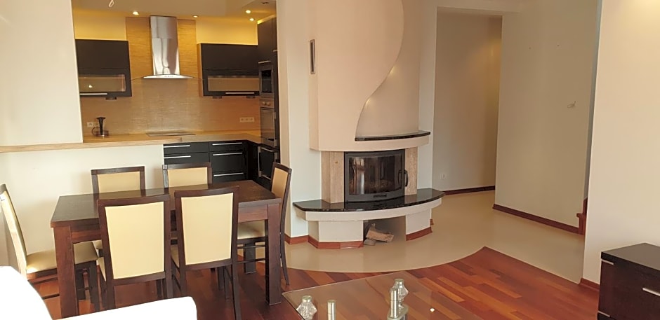 Domki Słoneczko z dostępem do jacuzzi sauny i rowerów