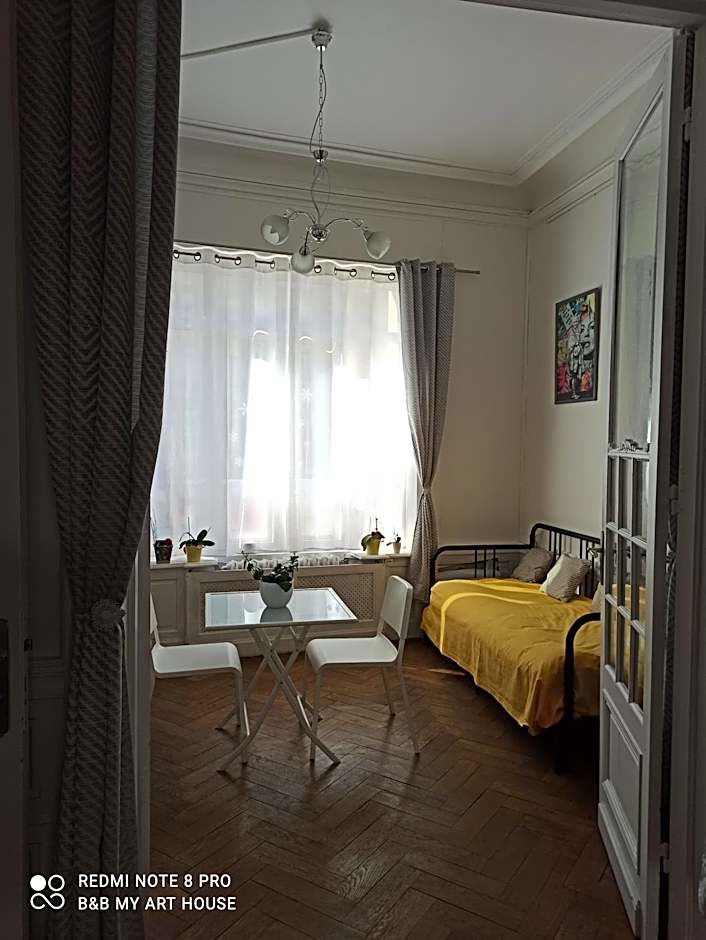 B&B My Art House (Douai Centre)