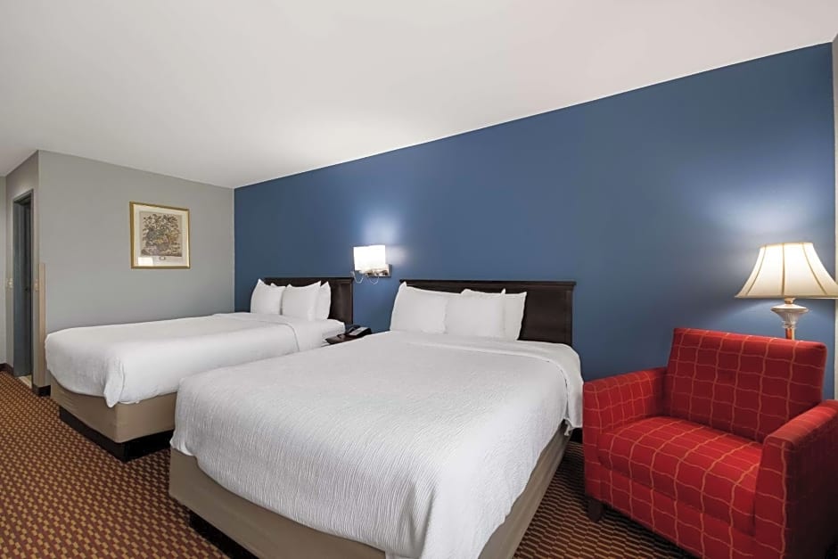 Quality Inn & Suites Oklahoma City North