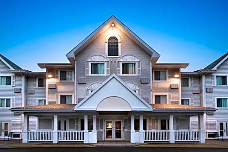 Travelodge Suites by Wyndham Moncton