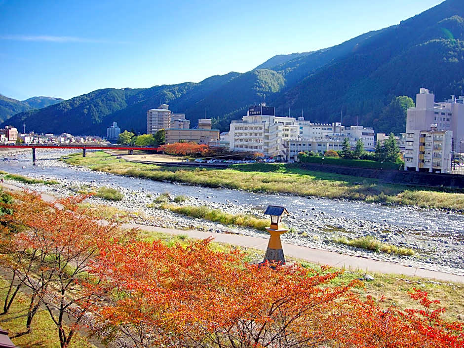 Gero Onsen Yukyunohana