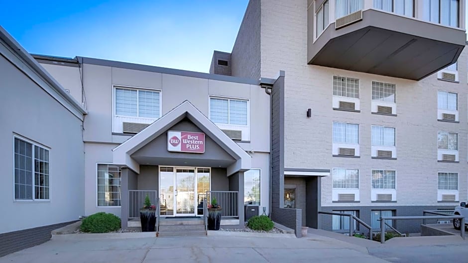 Best Western Plus Longbranch Hotel & Convention Center