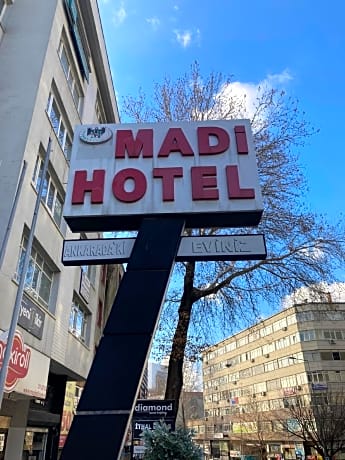 Madi Hotel