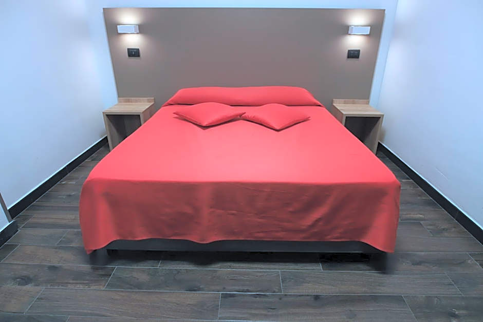 Tiby Hotel