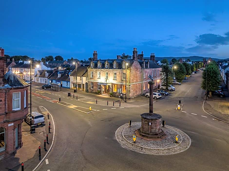 Buccleuch and Queensberry Arms Hotel