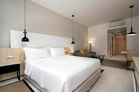 Studio with Sea View