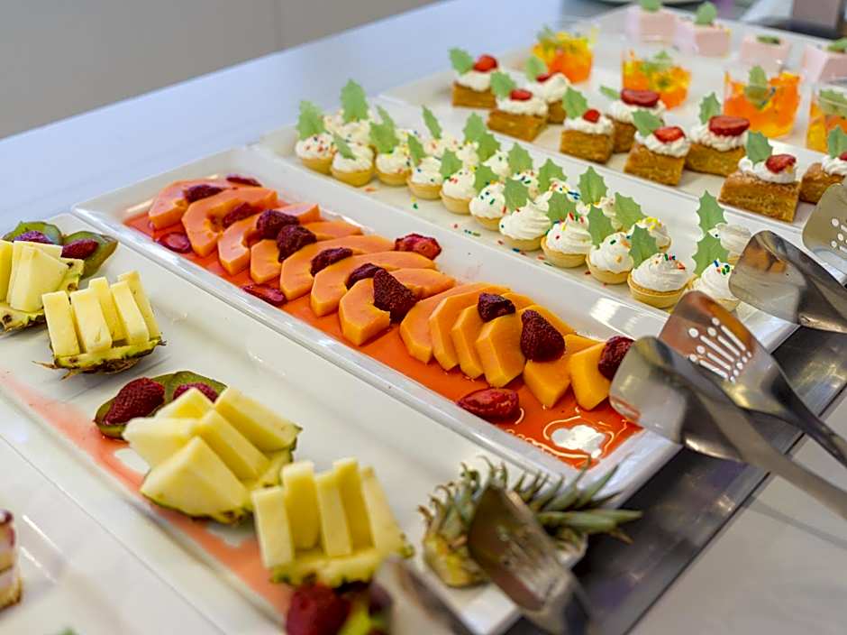 eó Suite Hotel Jardin Dorado