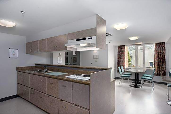 YWCA Hotel Vancouver