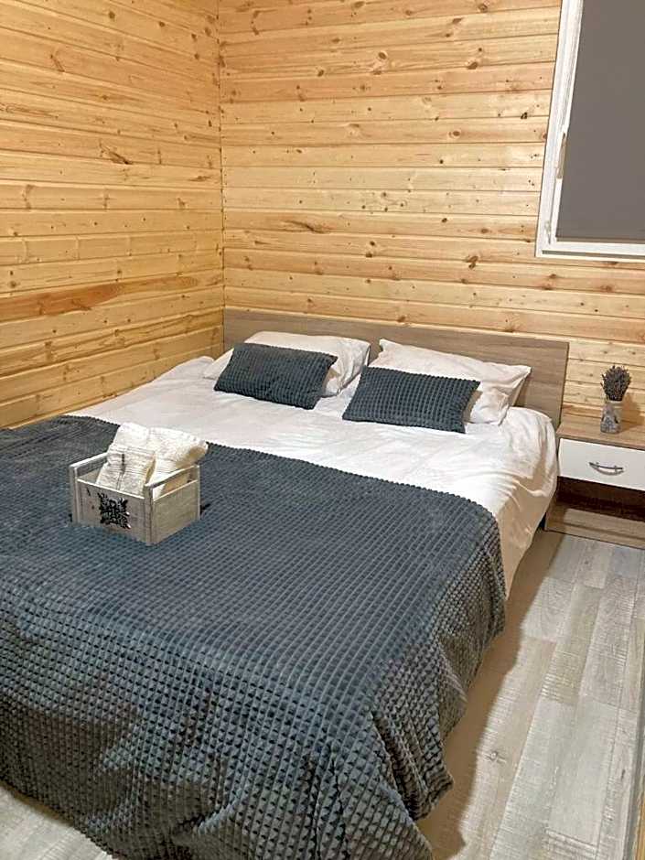 COMPLEX TURISTIC Gradina de corzi si Aventura Eselnita