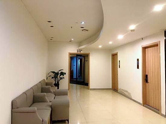 Radisson Blu Hotel (Beilun Huashan Road)