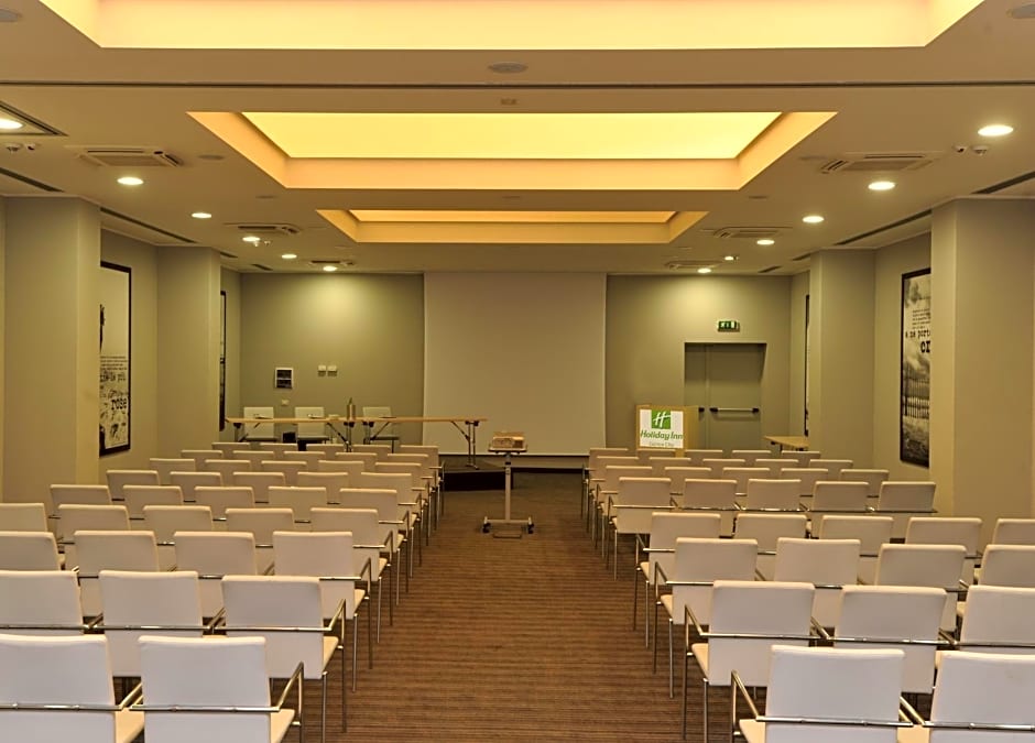 Holiday Inn Genoa City By IHG