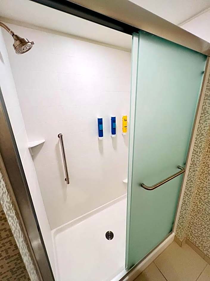Home2 Suites by Hilton Pensacola Airport Medical Center