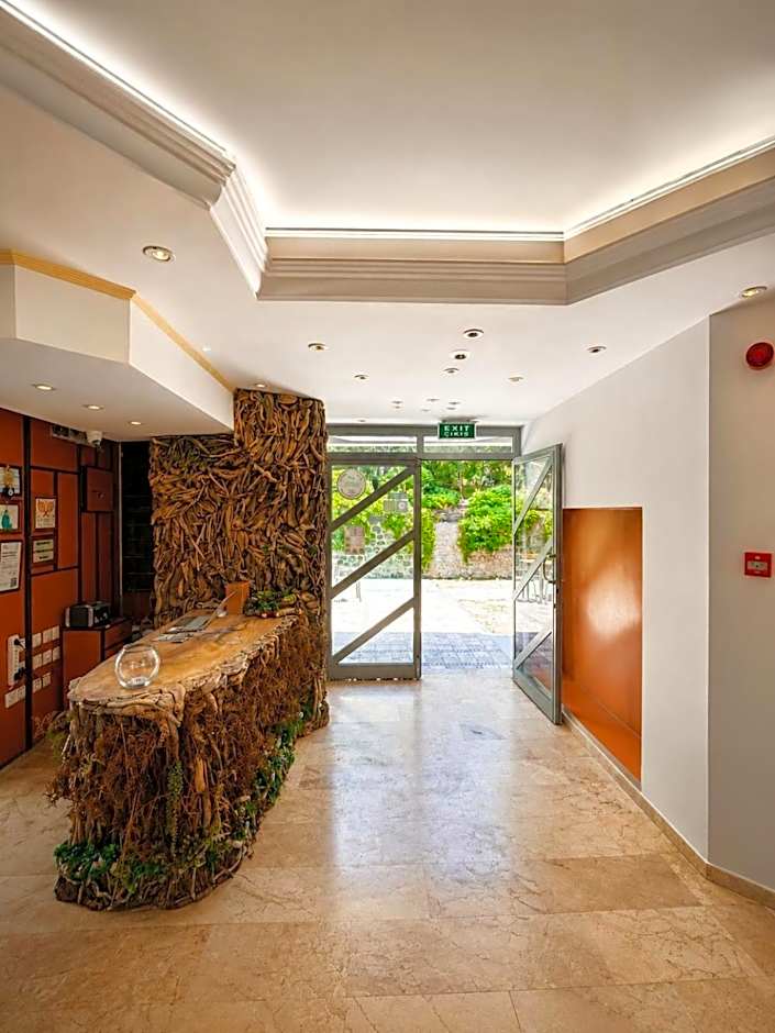 Calis Hotel