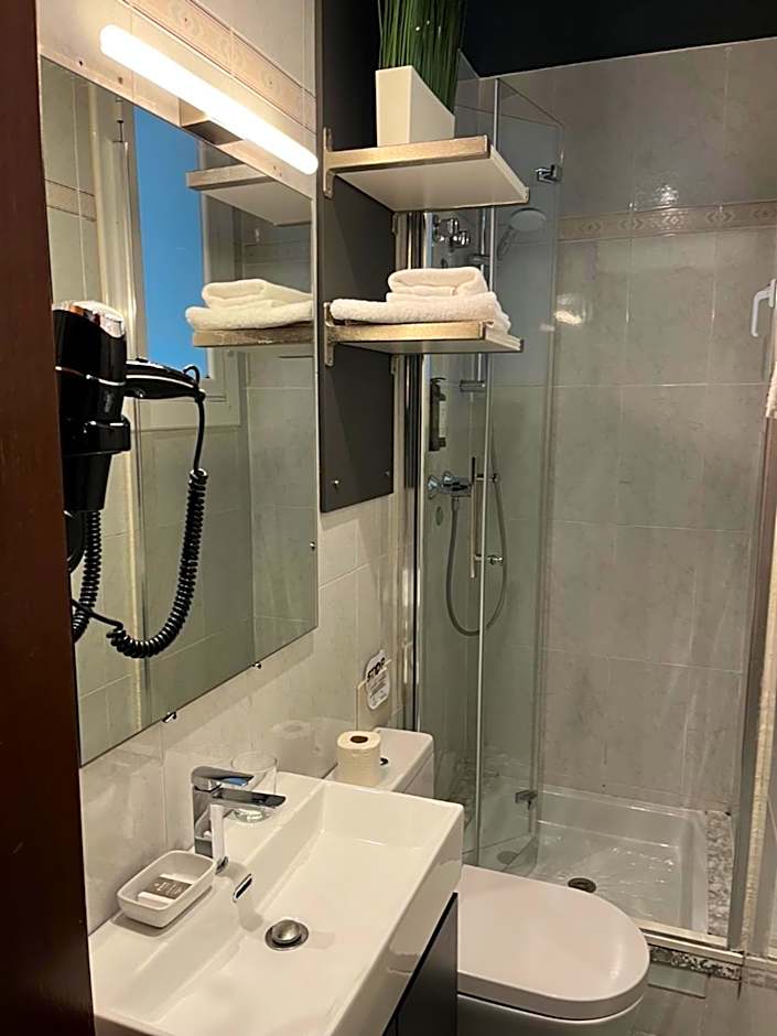 Aneto Hotel