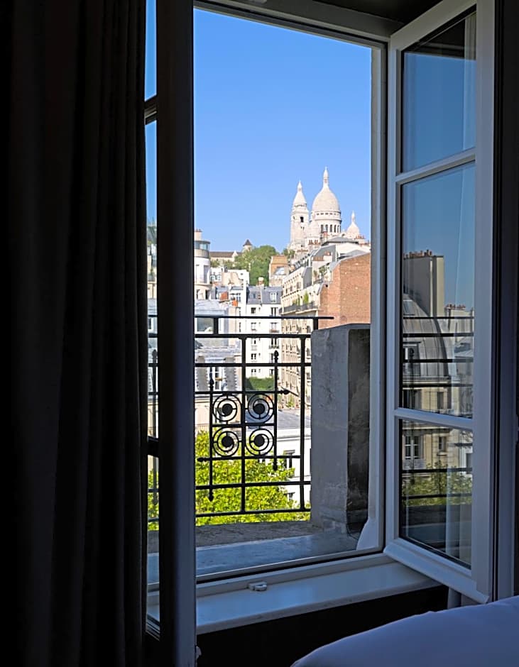 Hotel Carlton's Montmartre