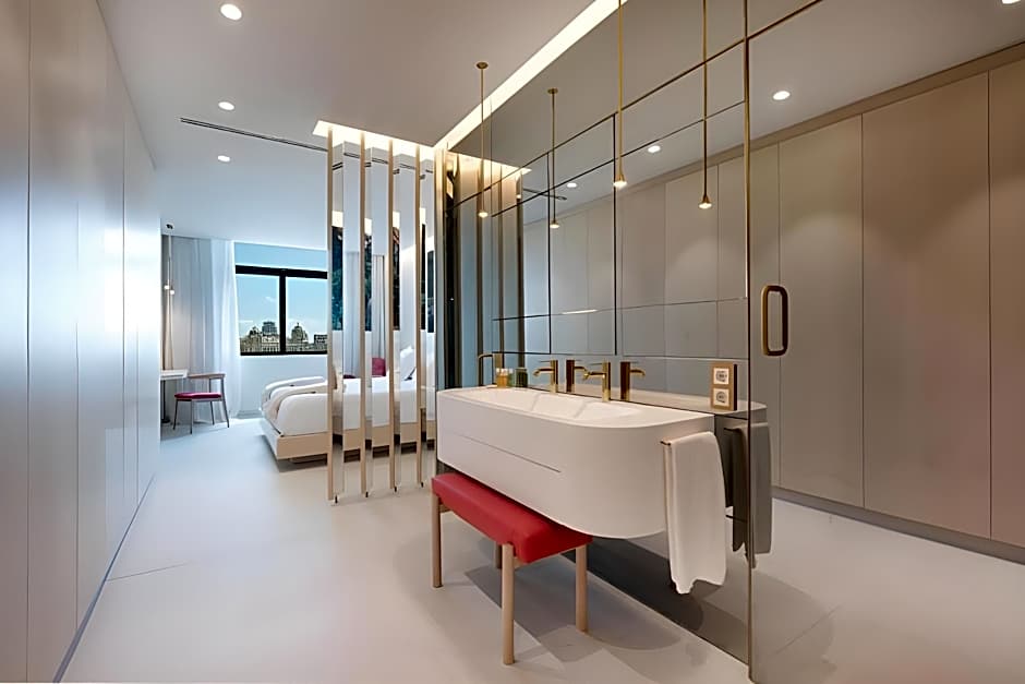 45 Times Barcelona Hotel