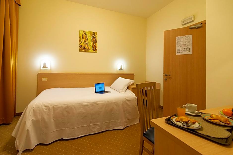 Hotel Mirandola