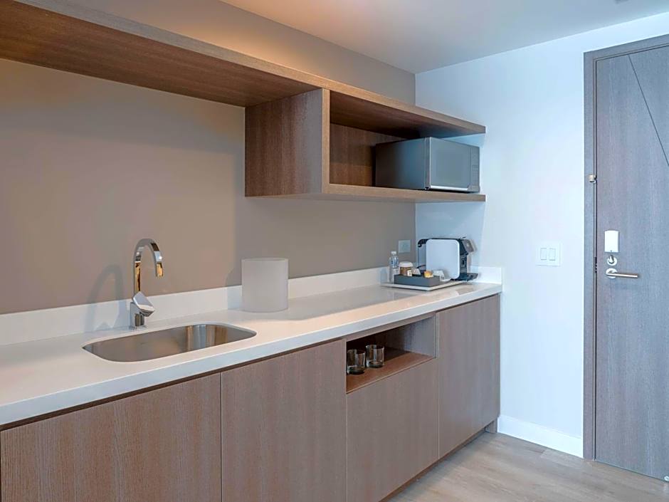 Hilton Garden Inn Santa Ana