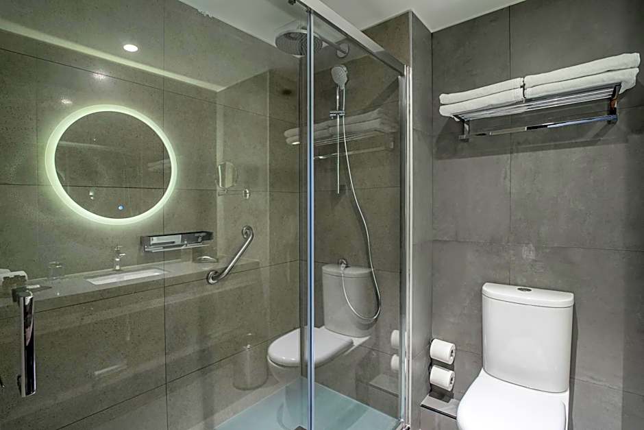 Pullman Santiago El Bosque