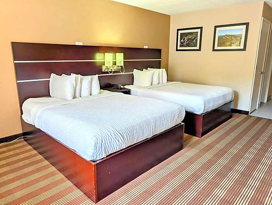 Pocono Inn & Banquet - Stroudsburg