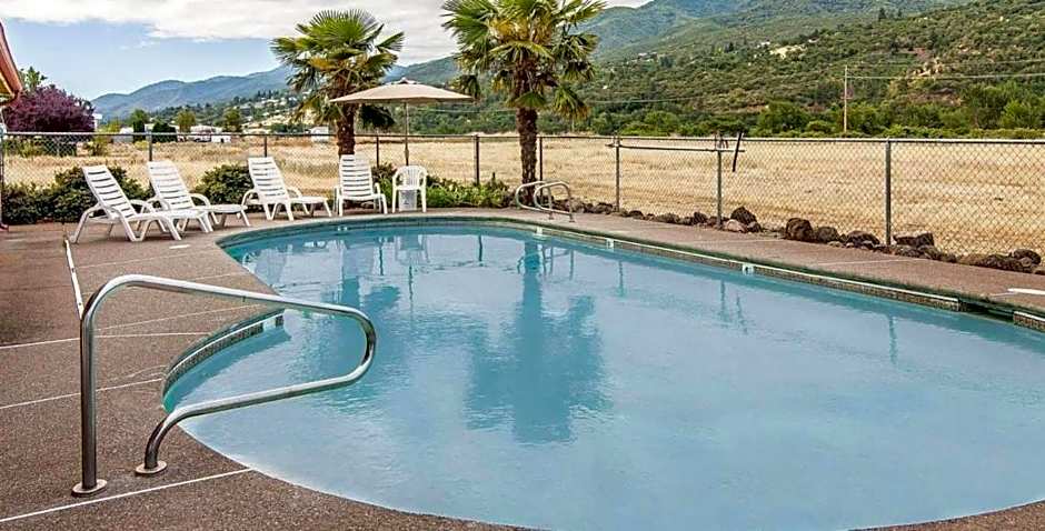 Ashland Valley Inn