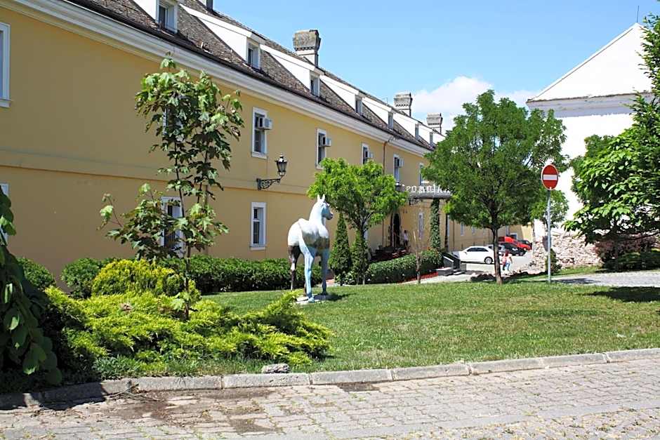 Garni Hotel Leopold I