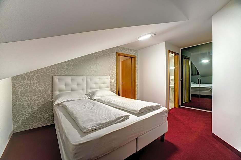 Hotel Skradinski Buk