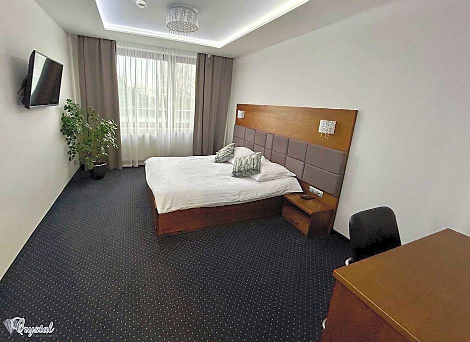 Hotel Crystal