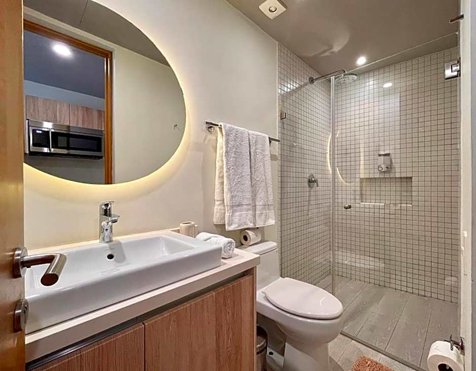 The Boat Condo by Andiani Travel