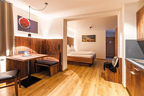 Suite with Mountain View