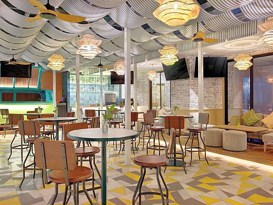 Mercure Bali Legian Hotel