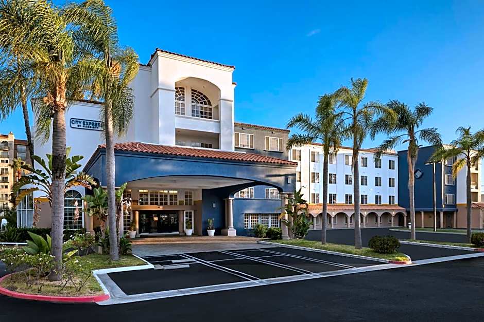 City Express by Marriott Santa Ana/Orange County Airport