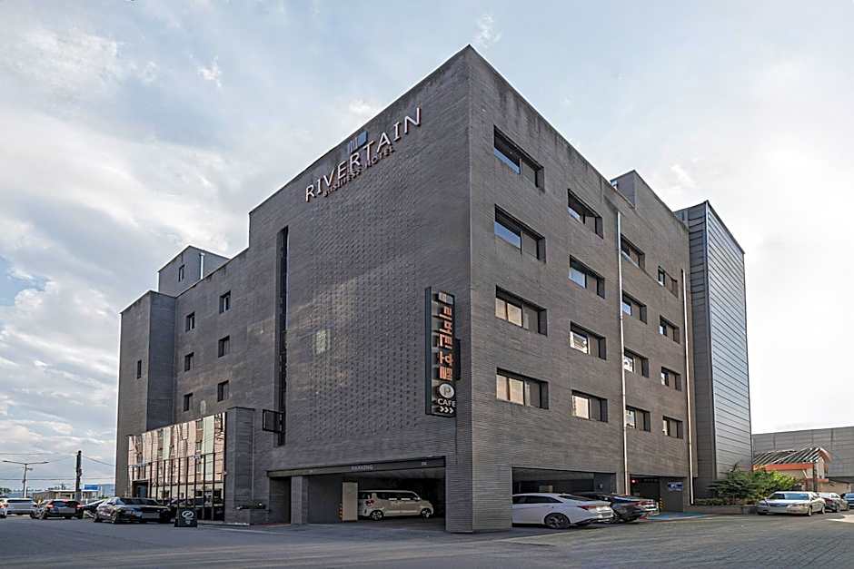 Rivertain Hotel Gyeongju