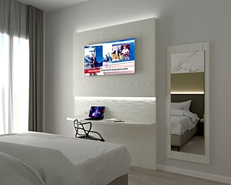 Prestige Triple Room - 2 Guests