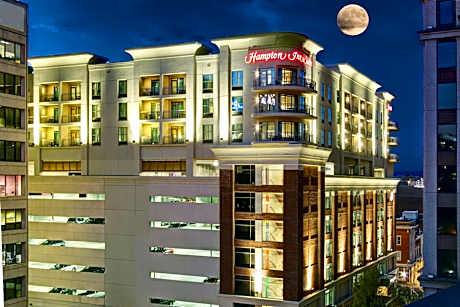Hampton Inn By Hilton and Suites Roanoke-Downtown, VA