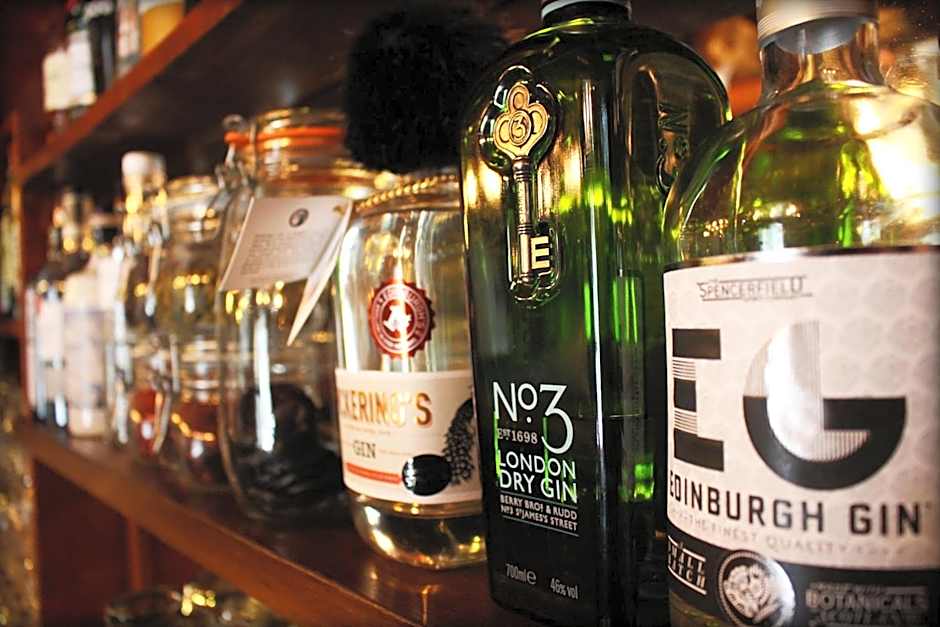 Loch Leven Hotel & Distillery