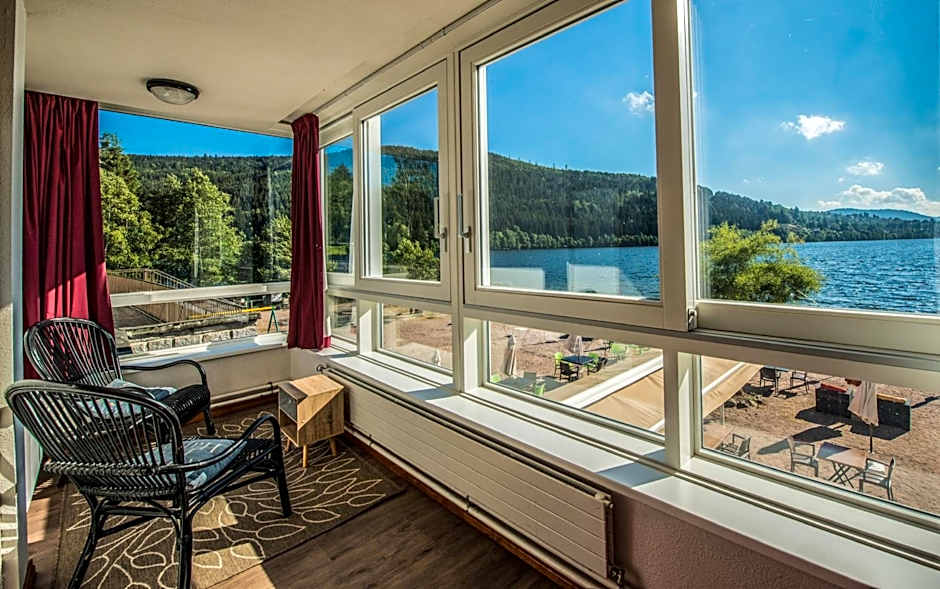 Appart'Hôtel LIDO au bord de l'eau