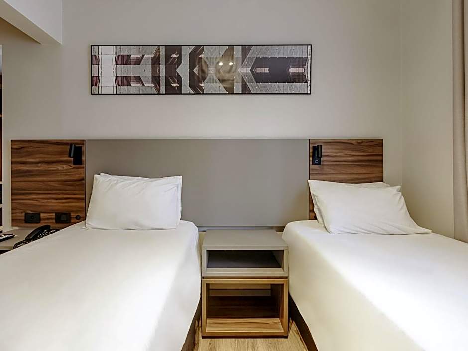 Mercure Curitiba Batel