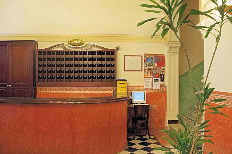 Hotel Peninsular
