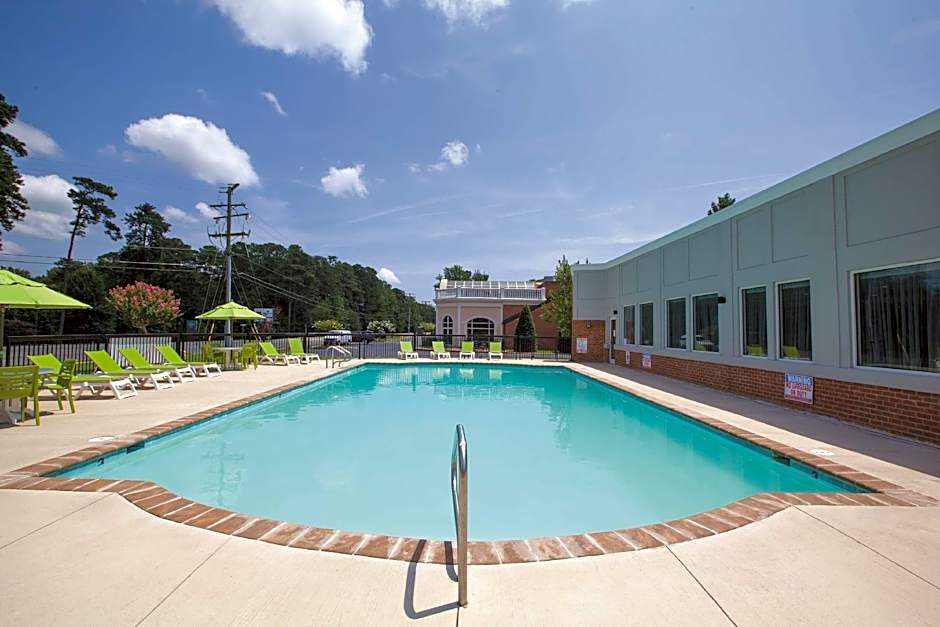 La Quinta Inn & Suites by Wyndham Williamsburg Historic Area