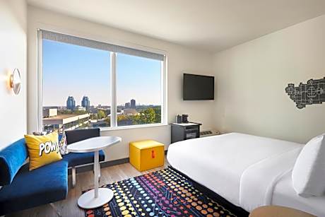 King Room with City View