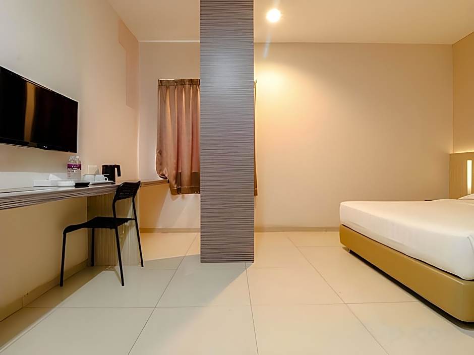 Lovina Inn Hotel Batam