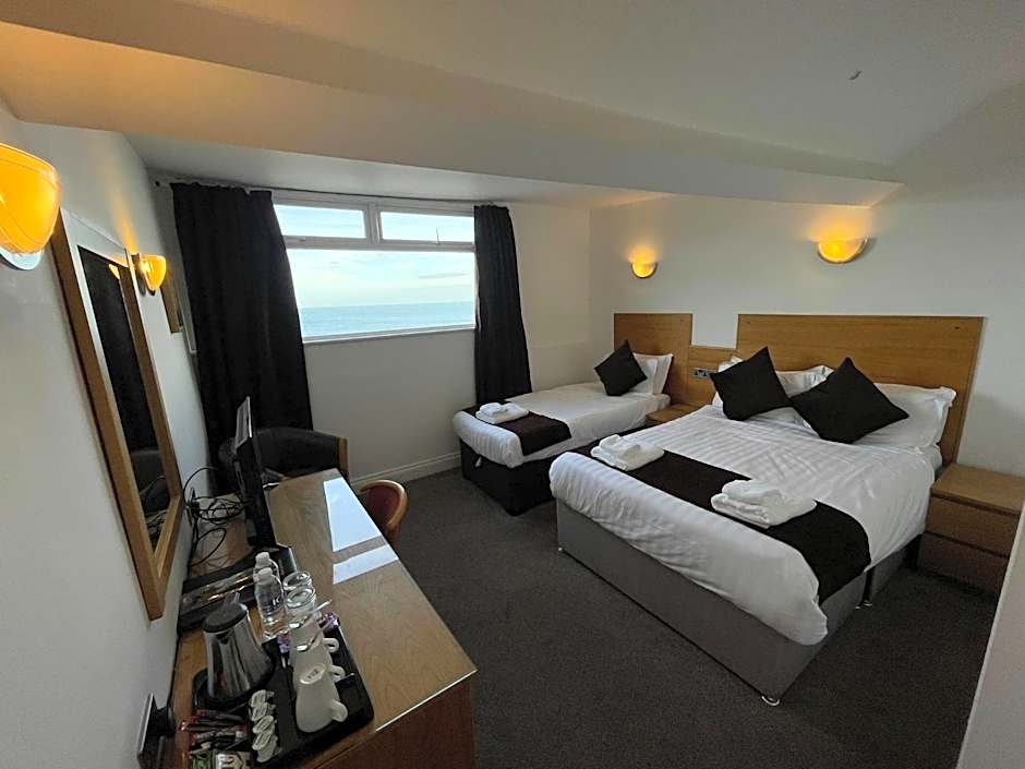 Four Saints Brig Y Don Hotel