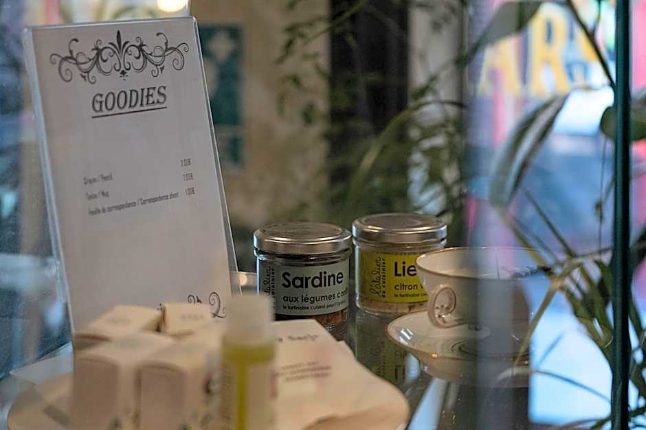 Contact Hôtel du Champ de Mars de Saint-Brieuc