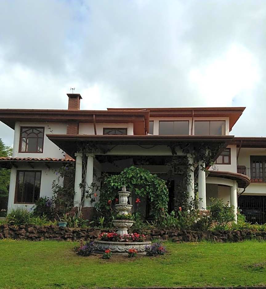 Photo 1 of 18 of Villa Ilusion
